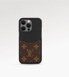 Bumper Pallas Iphone 13 Pro Monogram - WOMEN - Small Leather Goods LOUIS VUITTON at Louis Vuitton